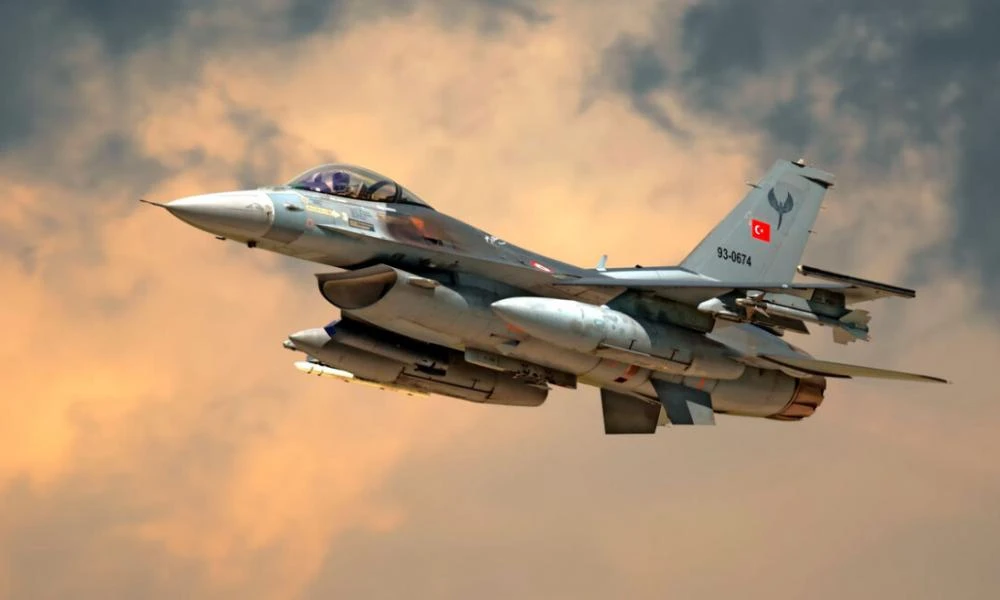 Πόλεμος στην Ουκρανία: Τα πρώτα ολλανδικά F-16 εστάλησαν στη Ρουμανία για την εκπαίδευση Ουκρανών πιλότων